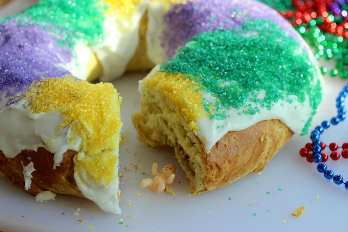Mardi Gras King Cake - TeaTime Magazine