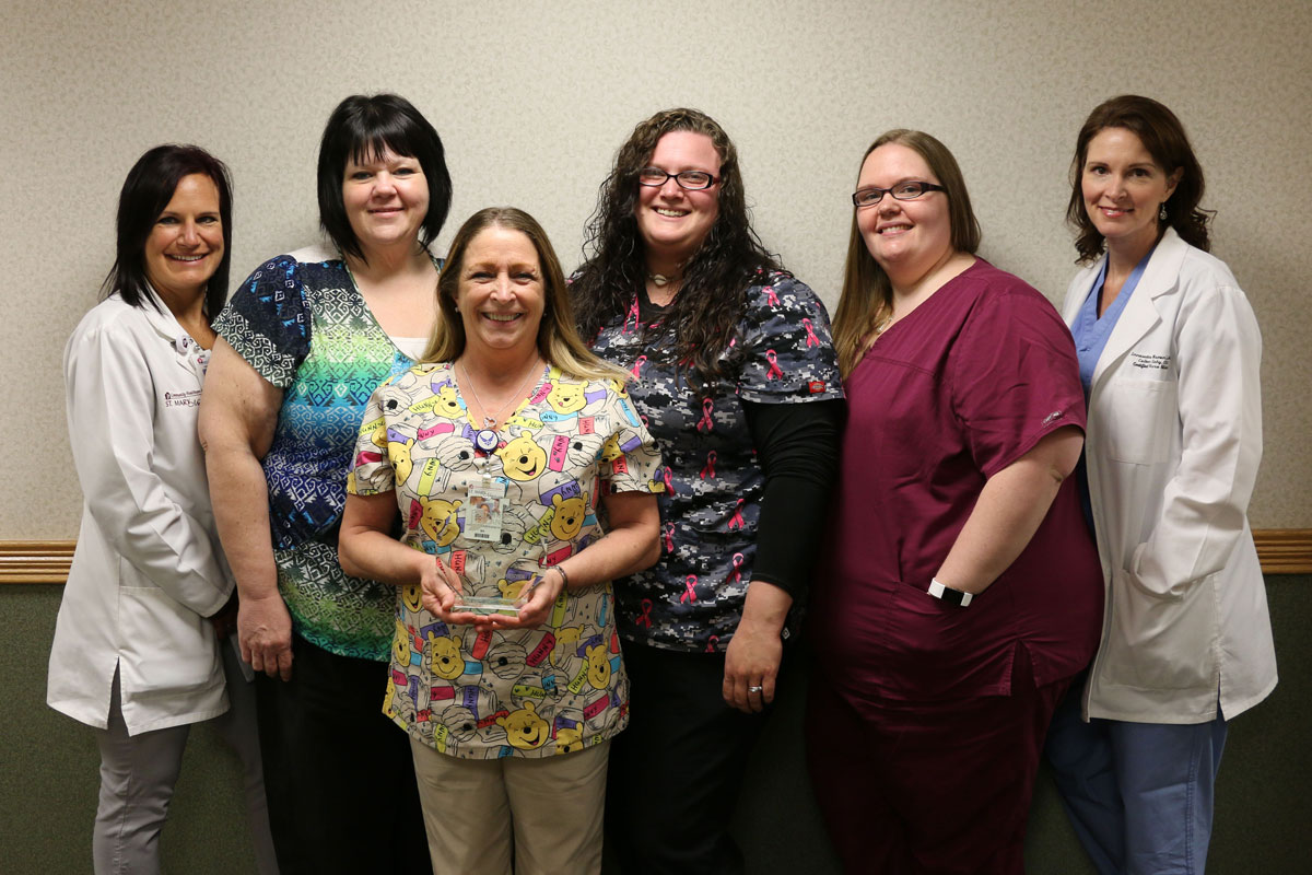 St. Mary Medical Center Receives Indiana Cancer Consortium Award for Outstanding Cancer Control