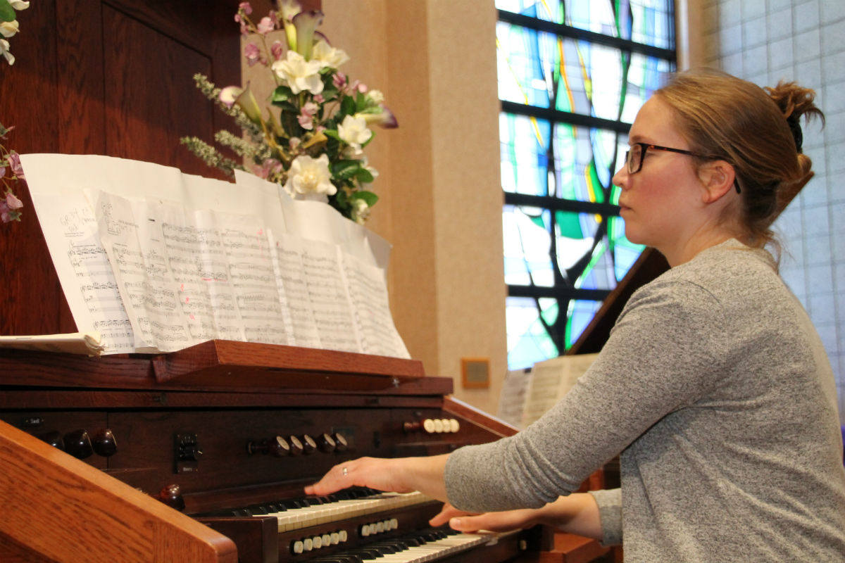 Organist Carey Scheck Performs at La Porte Hospital’s First Friday in the Chapel for March